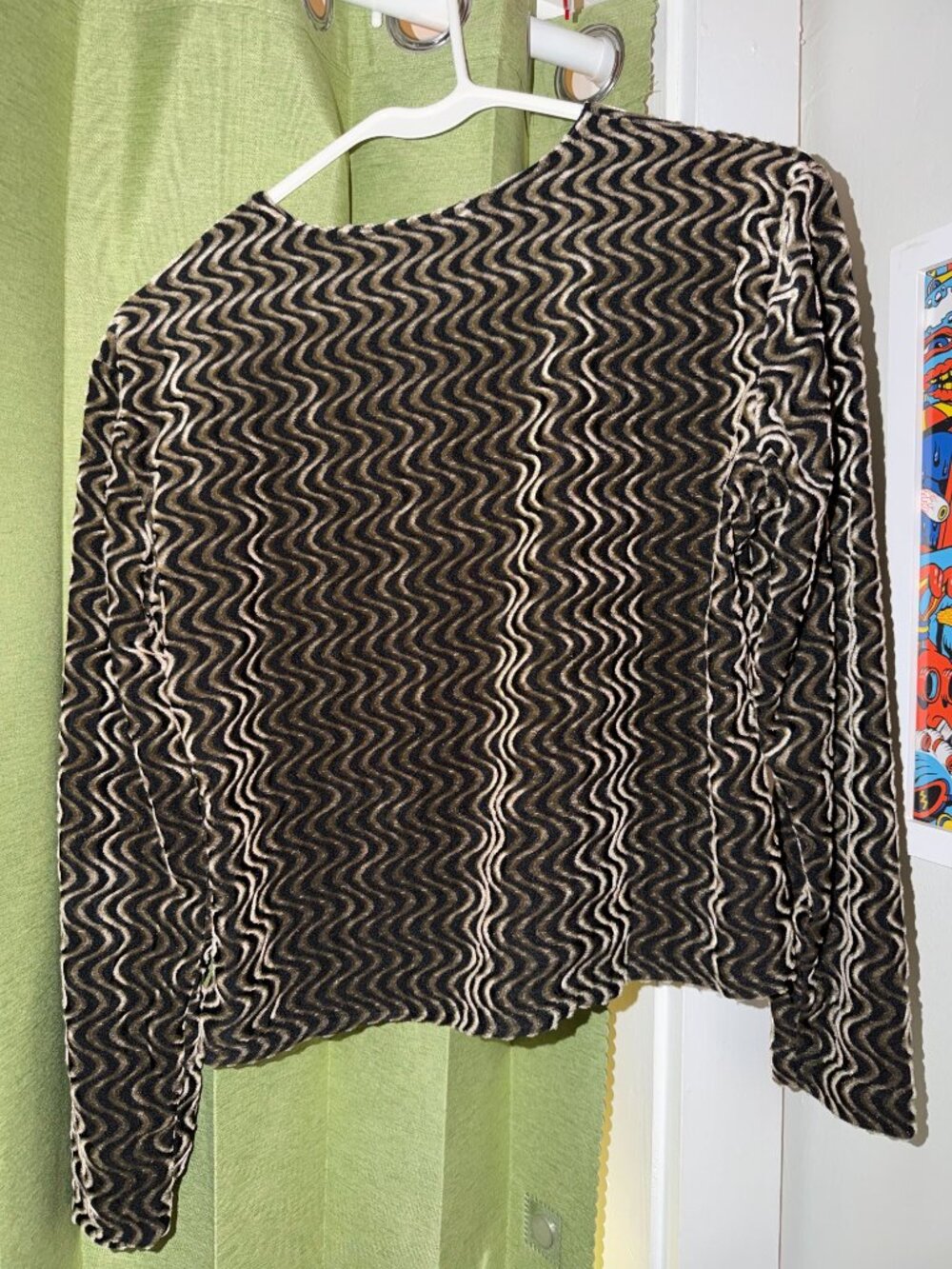 COMO Crushed Velvet Wavy Long Sleeve Top — Size Large (Vintage) - Picture 4 of 4